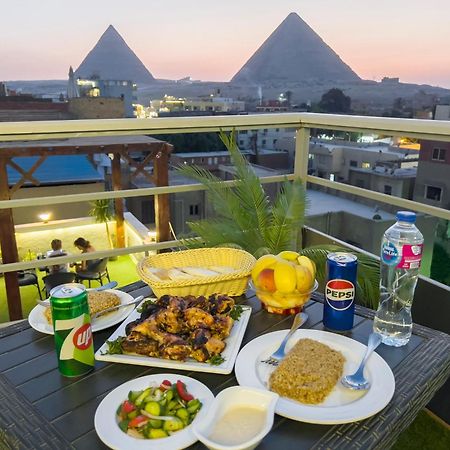 The Pyramids Gate Inn Kafret el-Gabal Eksteriør billede